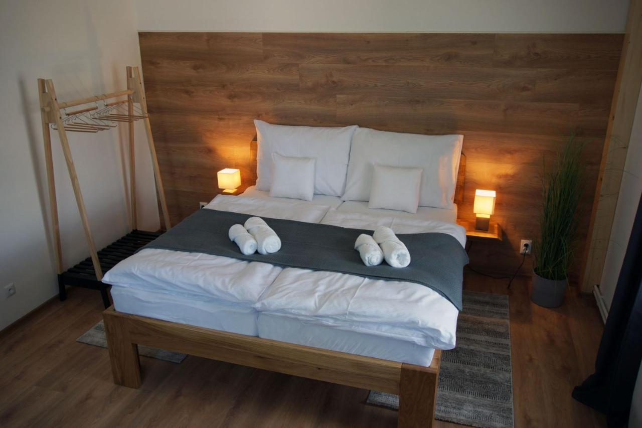 Apartmány Krásná Lípa Krasna Lipa Exterior foto